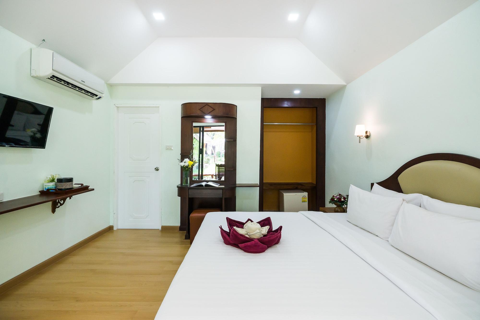 Kaw Kwang Beach Resort - Sha Extra Plus Koh Lanta Bagian luar foto