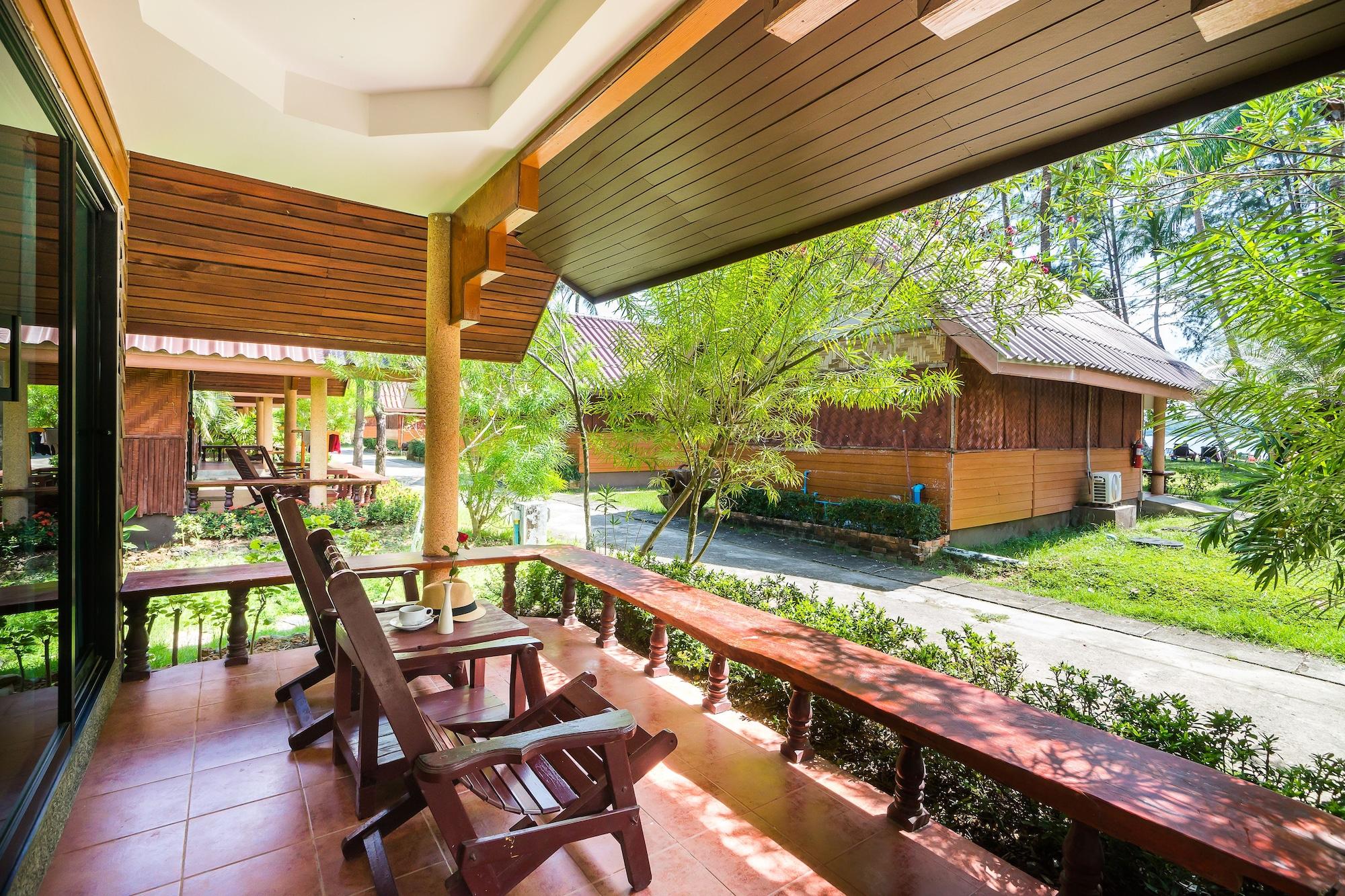 Kaw Kwang Beach Resort - Sha Extra Plus Koh Lanta Bagian luar foto