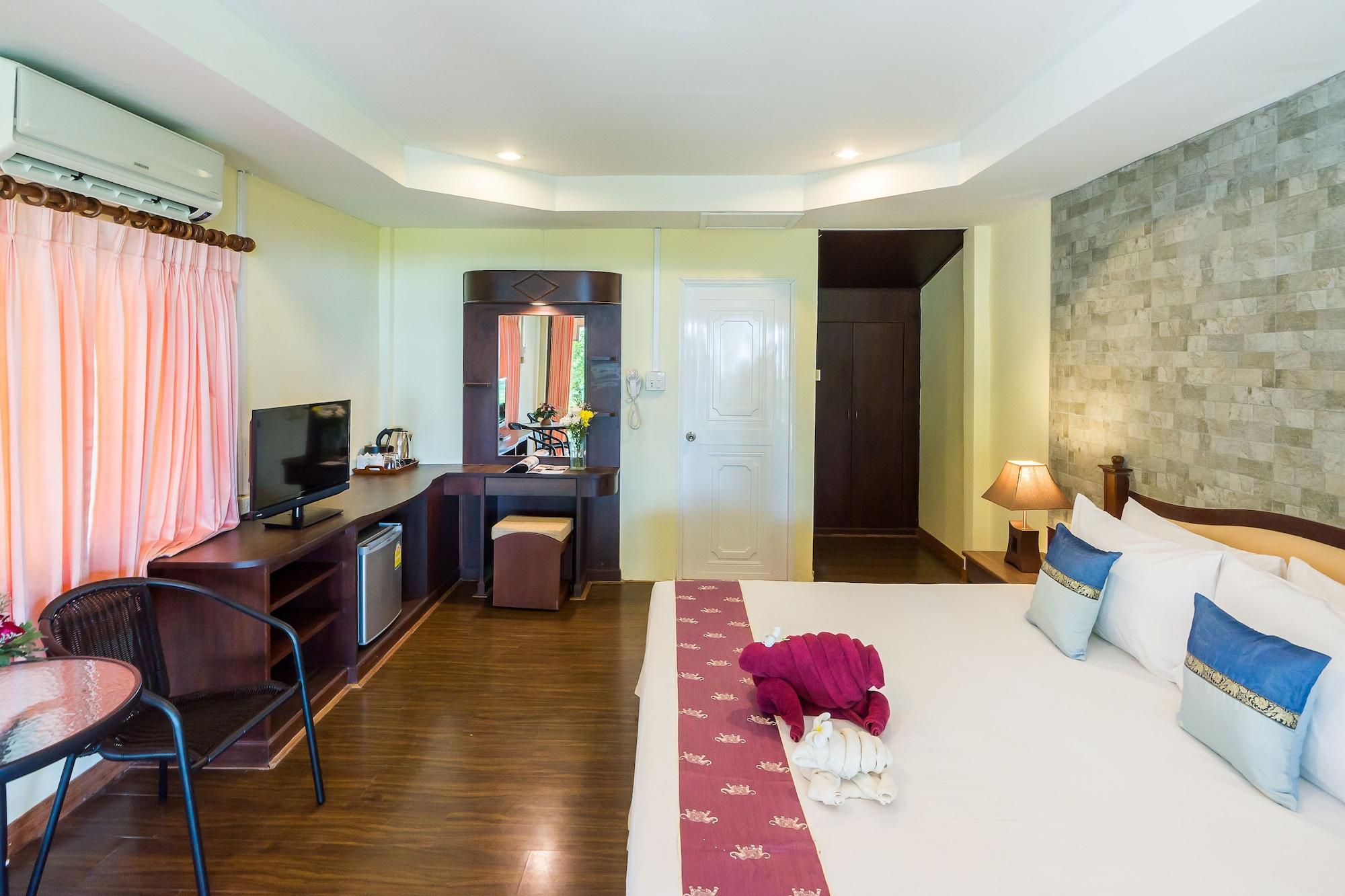 Kaw Kwang Beach Resort - Sha Extra Plus Koh Lanta Bagian luar foto