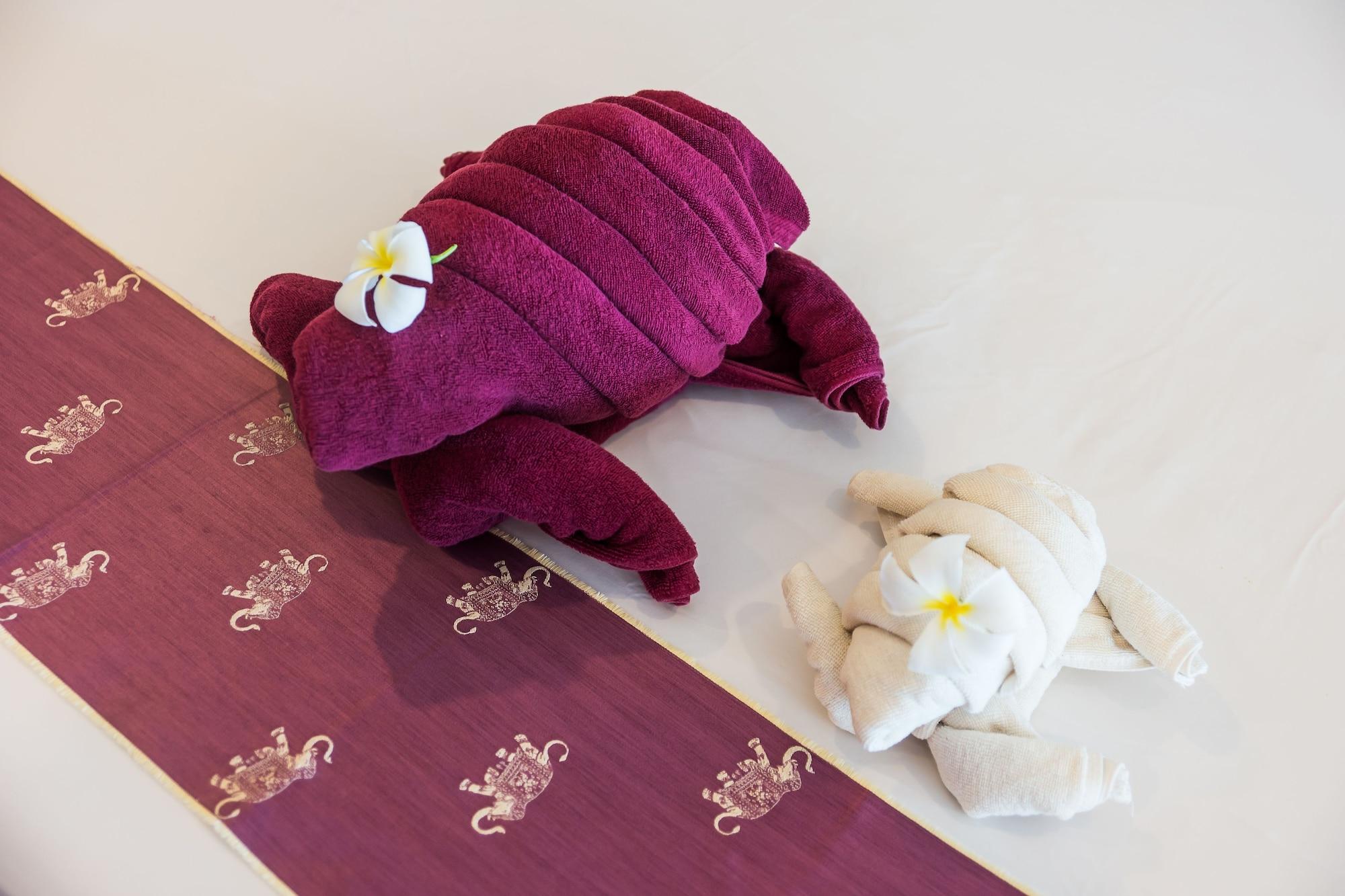 Kaw Kwang Beach Resort - Sha Extra Plus Koh Lanta Bagian luar foto