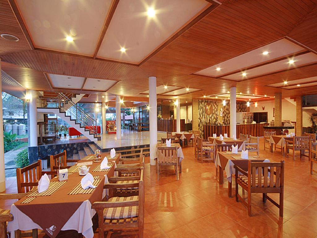 Kaw Kwang Beach Resort - Sha Extra Plus Koh Lanta Bagian luar foto